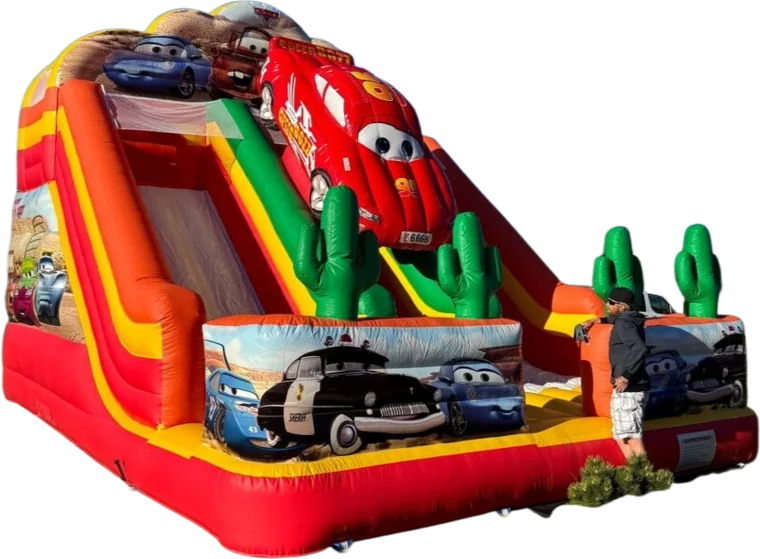 Šmykľavka McQueen – nafukovacia atrakcia na prenájom
