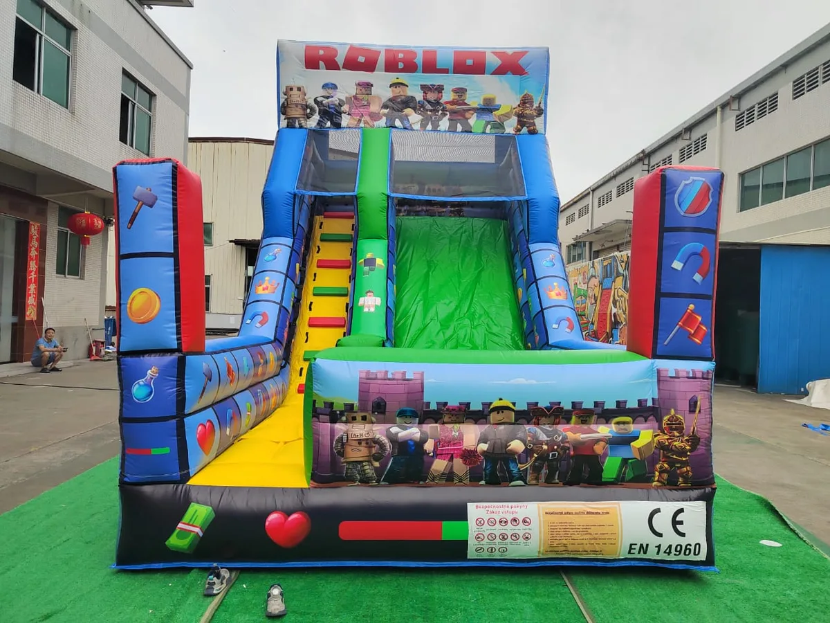 Šmykľavka Roblox – nafukovacia atrakcia na prenájom